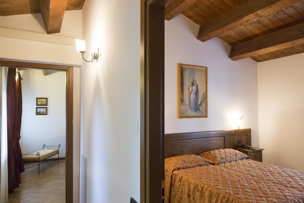 Colleverde Country House Urbino SPA&Benessere Exterior foto